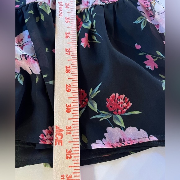 Yumi Kim black floral v-neck mini ruffle dress sz 4 cottagecore romantic - Picture 9 of 10